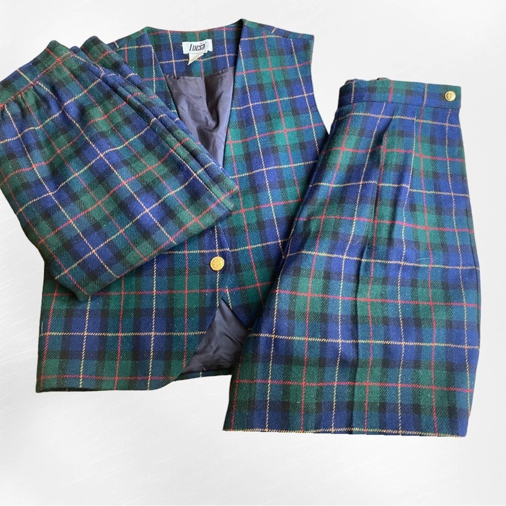 Vintage 3 Piece Wool Plaid Skirt Vest Shorts Size 8 Lucia USA